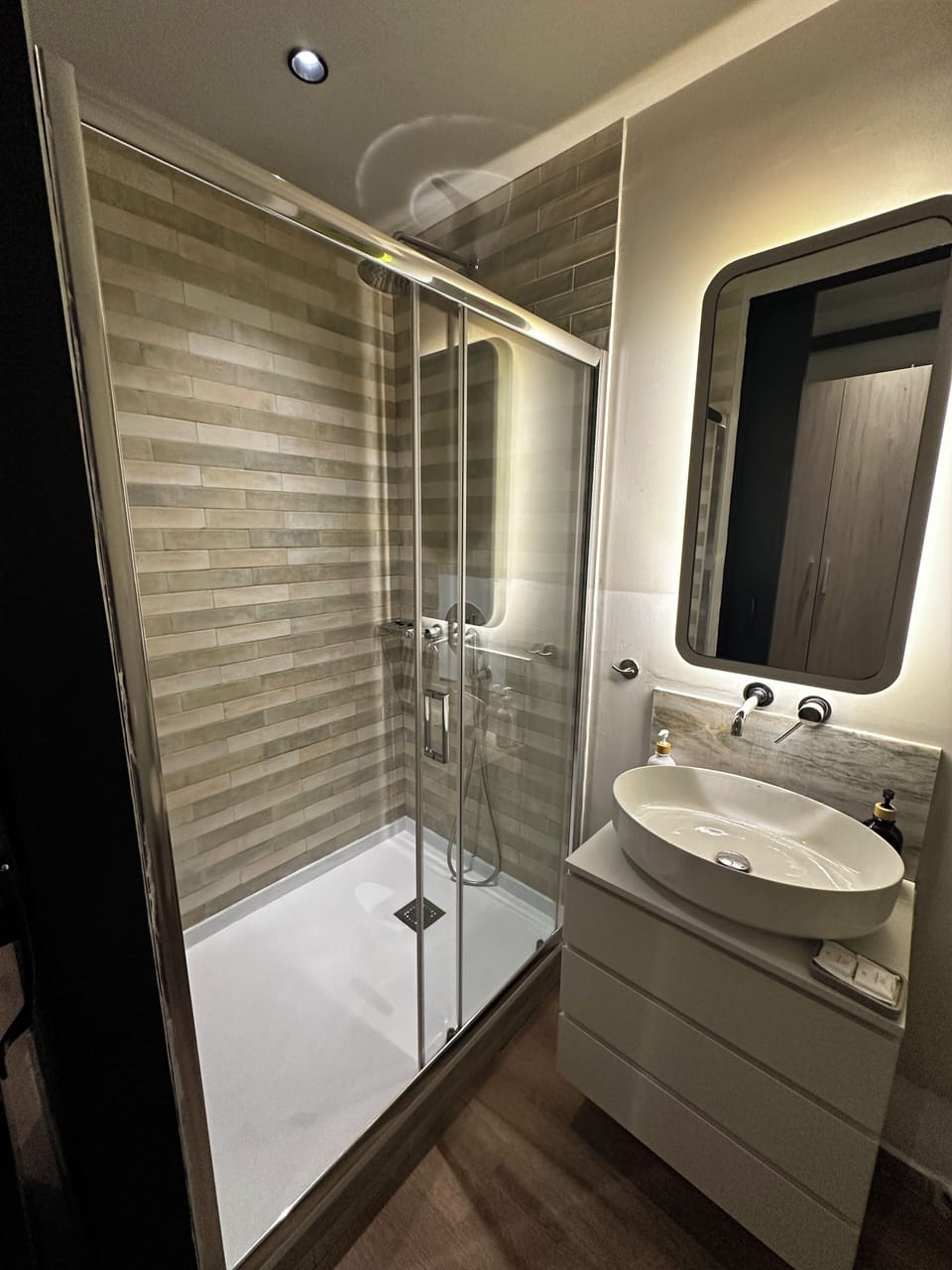 Comfort Room, City View | Bathroom | Slippers