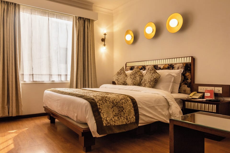 Desk, iron/ironing board, WiFi (free), bed sheets