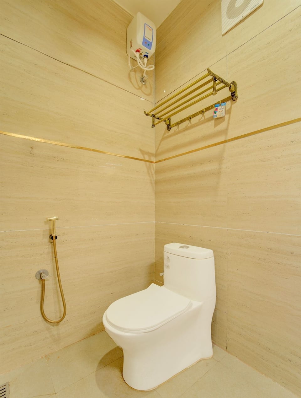 Shower, towels, soap, shampoo