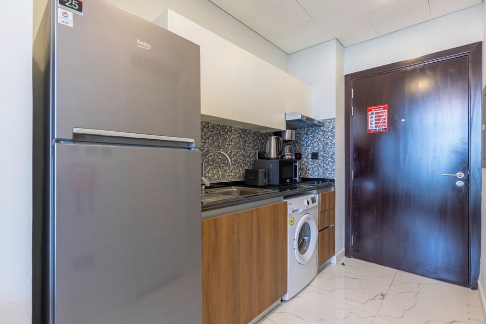 Apartment, Balcony | Private kitchen