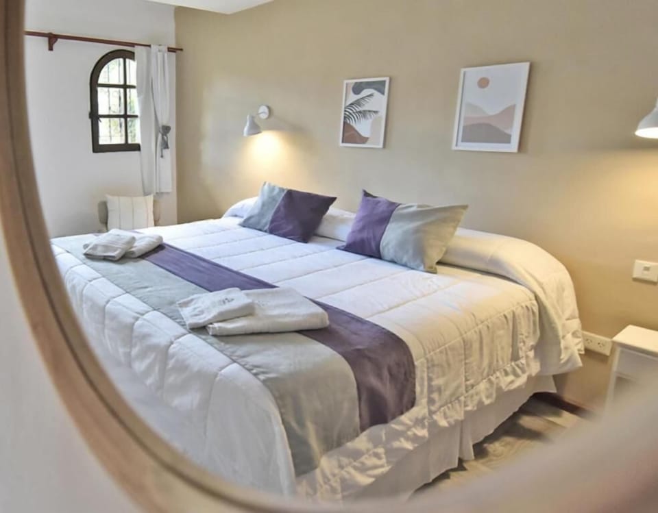 Family Room | In-room safe, WiFi (free)