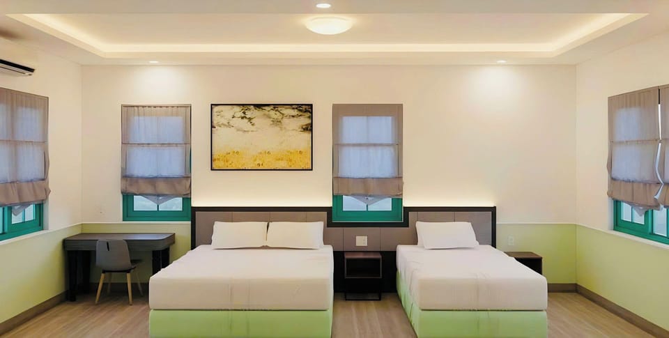 Luxury Villa, Multiple Bedrooms, City View | Desk, WiFi (free), bed sheets