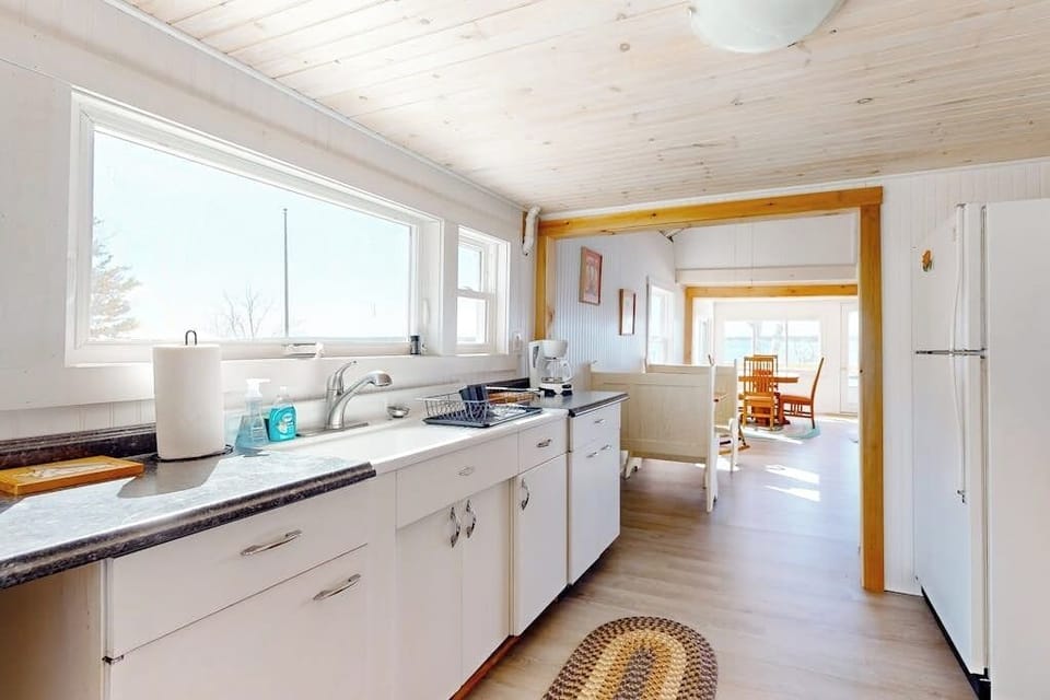 Cottage, Multiple Beds, Kitchen (Union Bay Cottage - The Annex) | Private kitchen