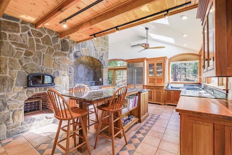 House, Multiple Beds, Garden View (Riverside on Hopkins) | Private kitchen