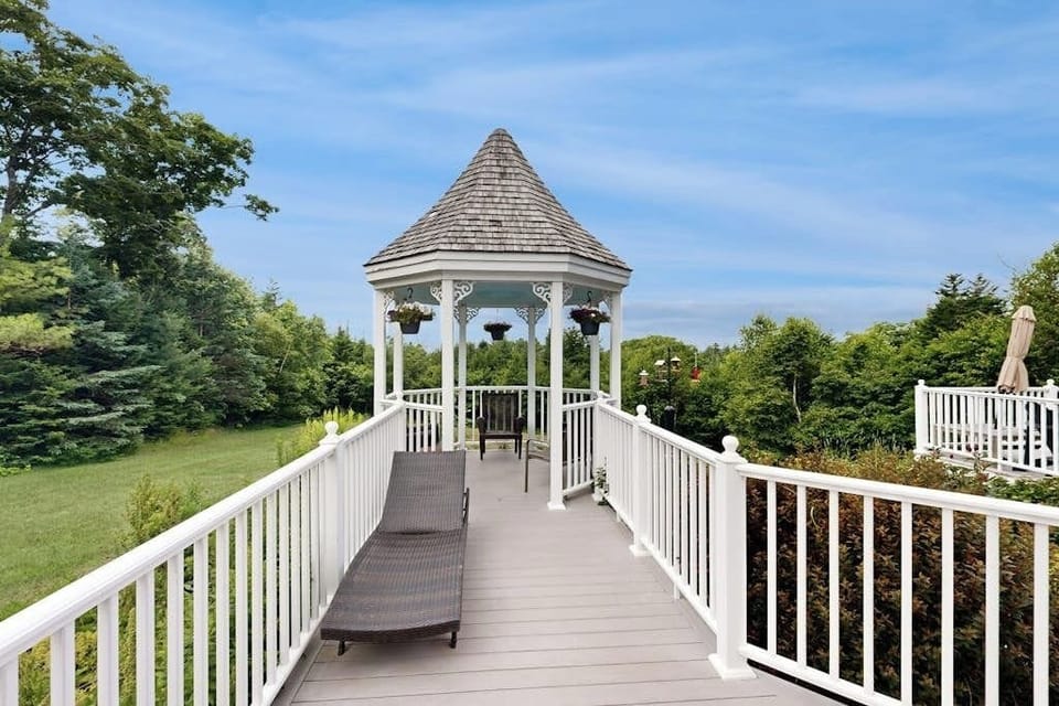 House, Multiple Beds (East Boothbay Gardens) | View from room