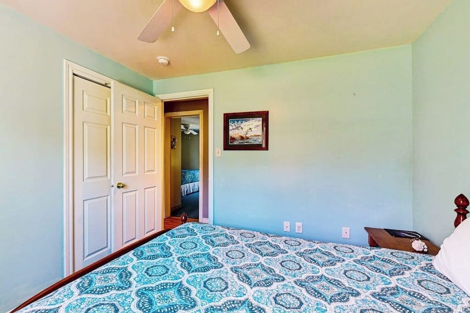 House, Multiple Beds (North Star) | 3 bedrooms, individually decorated, individually furnished, bed sheets