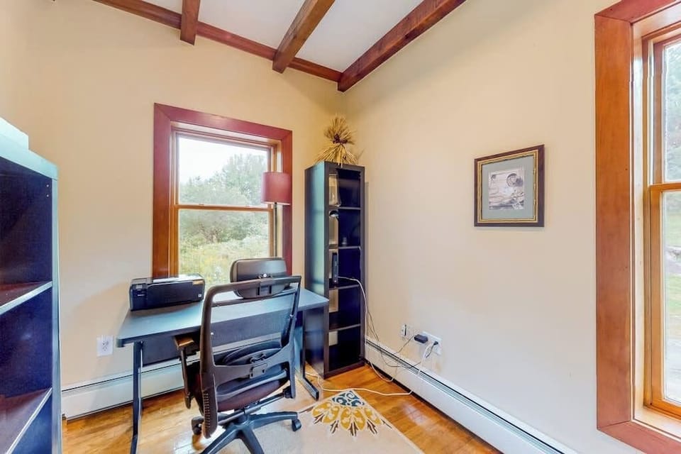 House, Multiple Beds (East Cove) | Interior