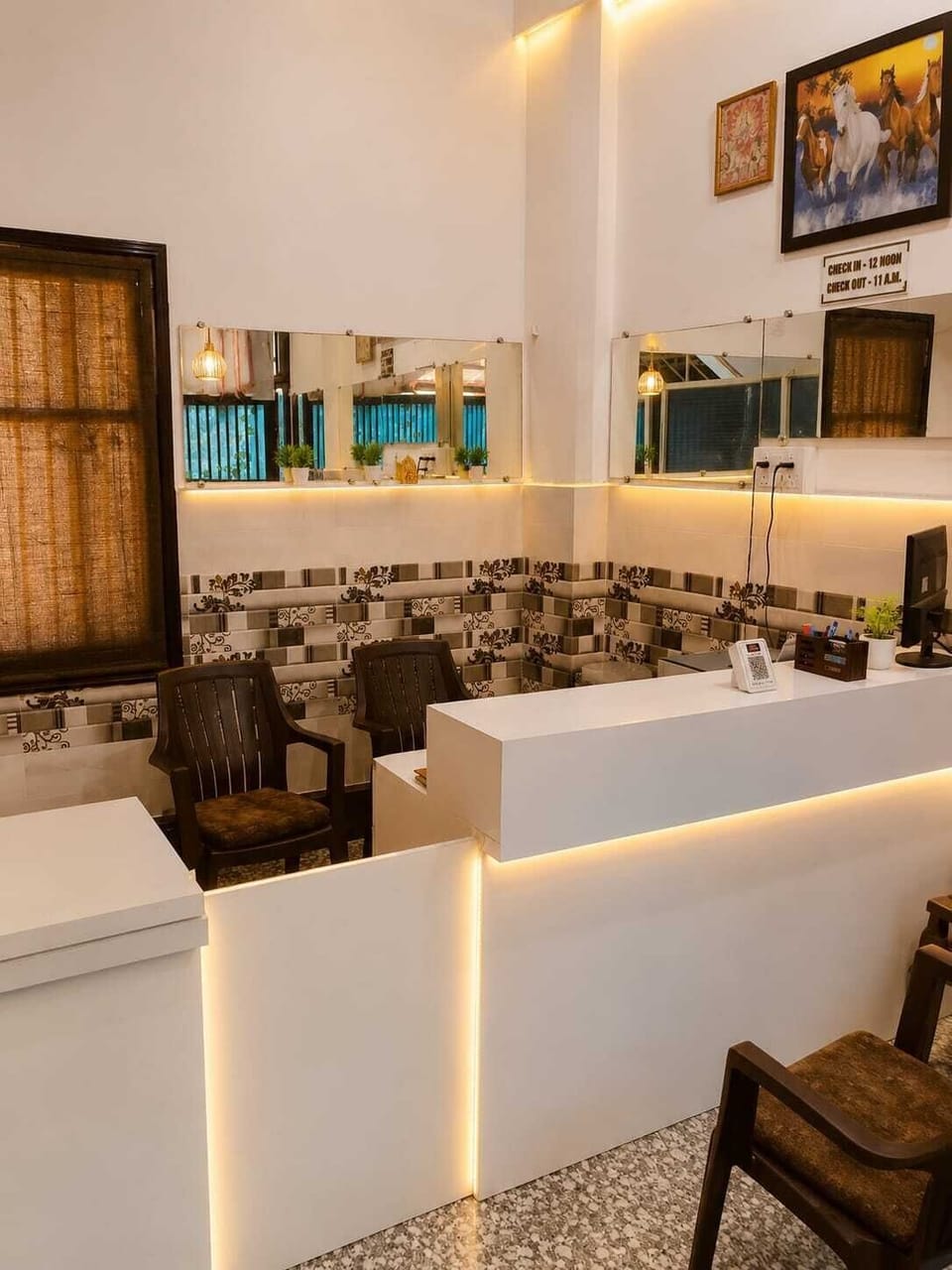 Hotel HP Palace Hotel in Uttar Pradesh