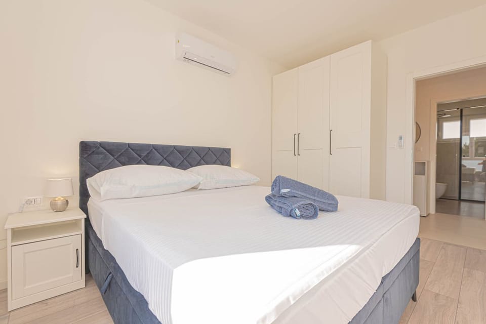 Standard Villa, 3 Bedrooms, 2 Bathrooms (Pool Villa Pomalo) | 3 bedrooms