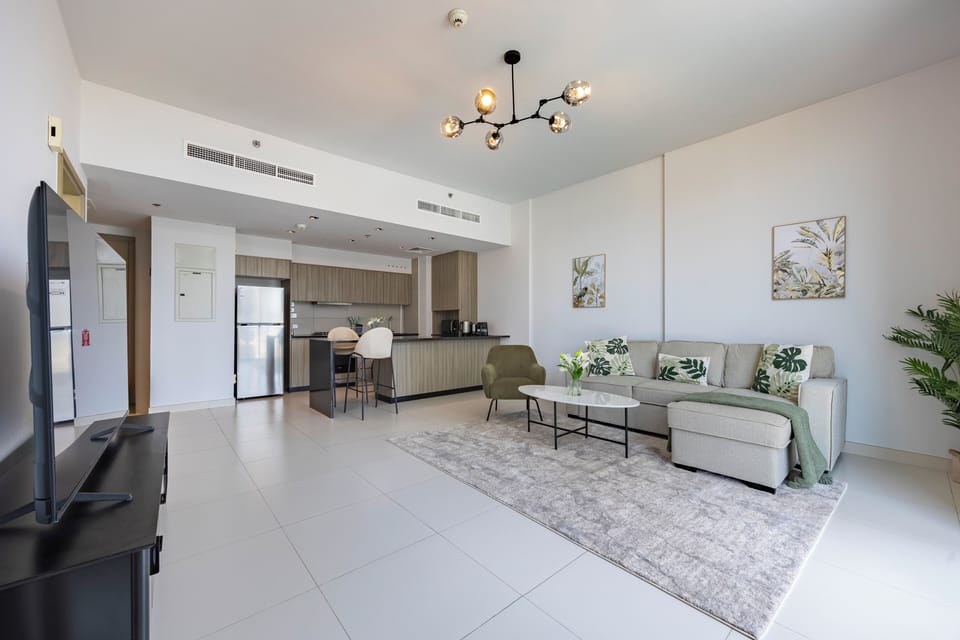 Apartment, Balcony | Living area