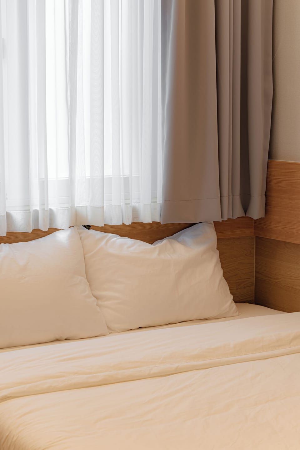 Double Room | Desk, laptop workspace, WiFi (free), bed sheets