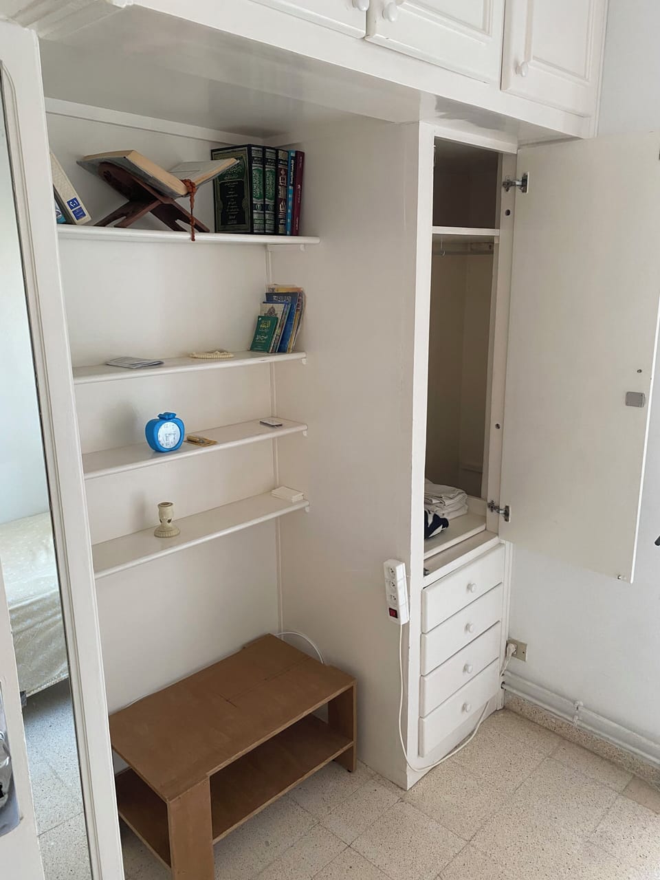 WiFi (free), individually furnished, bed sheets