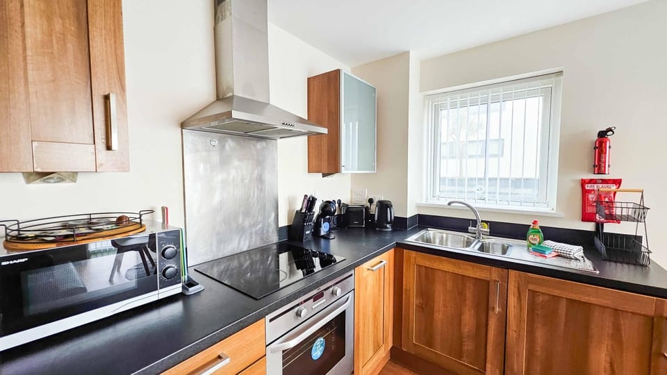 Microwave, oven, stovetop, dishwasher