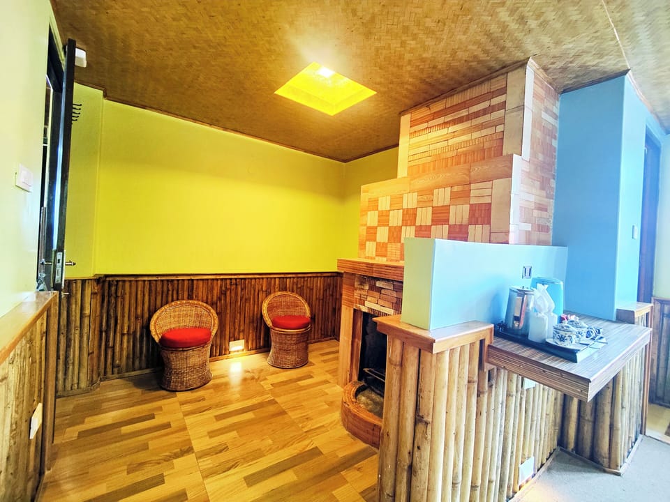 Family Studio Suite, Hill View | Interior