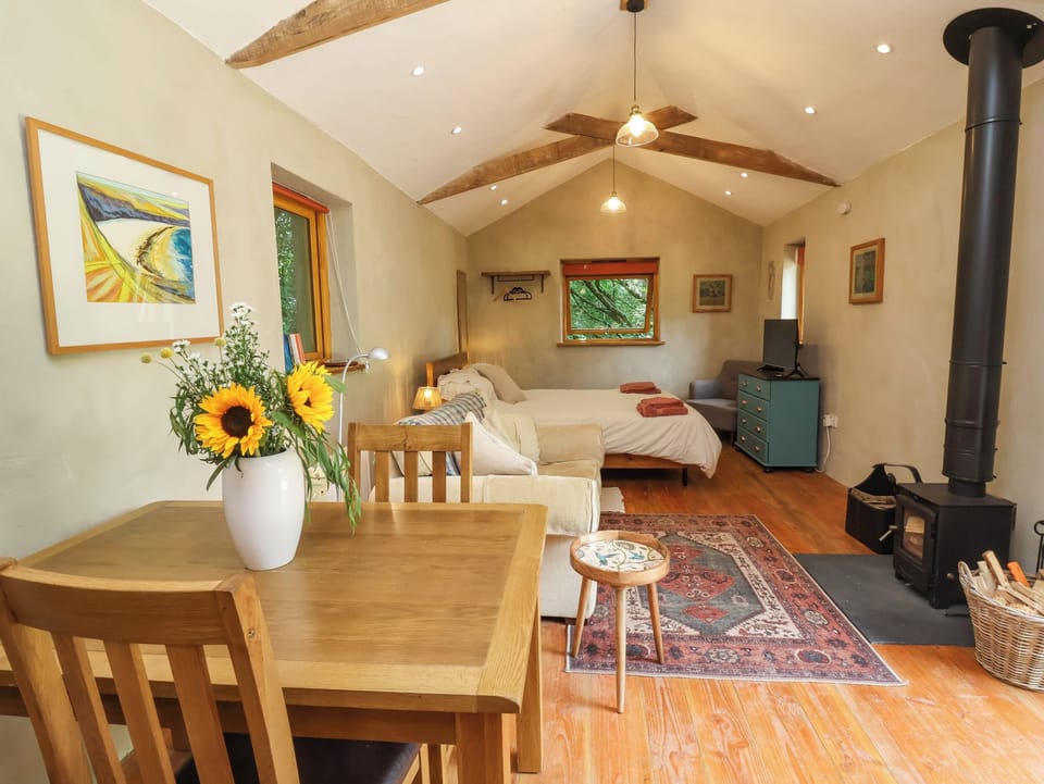 Brambly Cabin Cottage in East Devon District