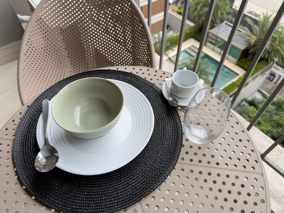 Apartment | Outdoor dining