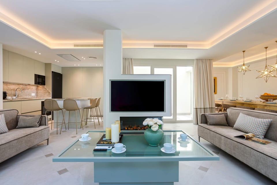 House | 6 bedrooms