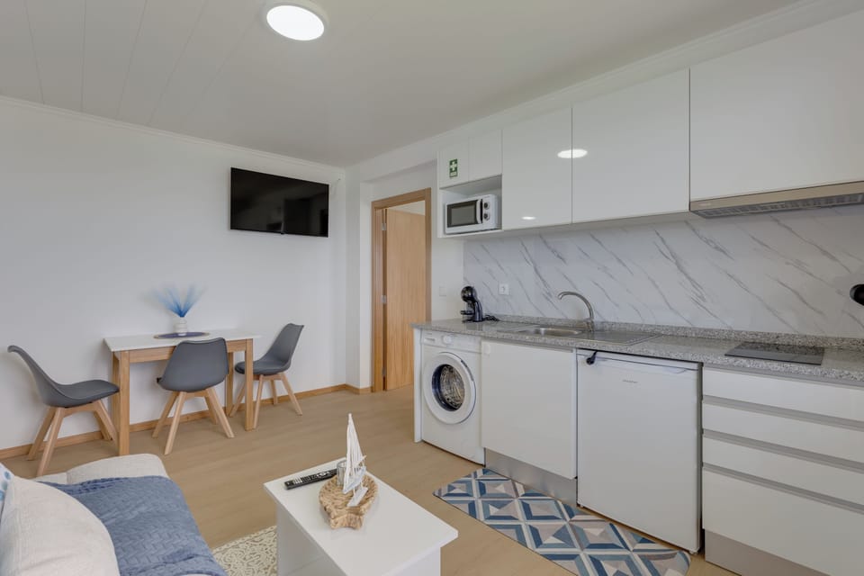 Basic Apartment | Interior