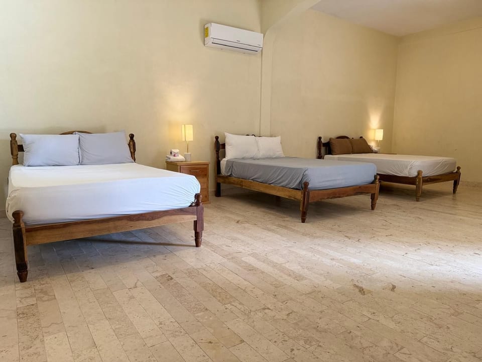 Standard Triple Room | WiFi (free), bed sheets