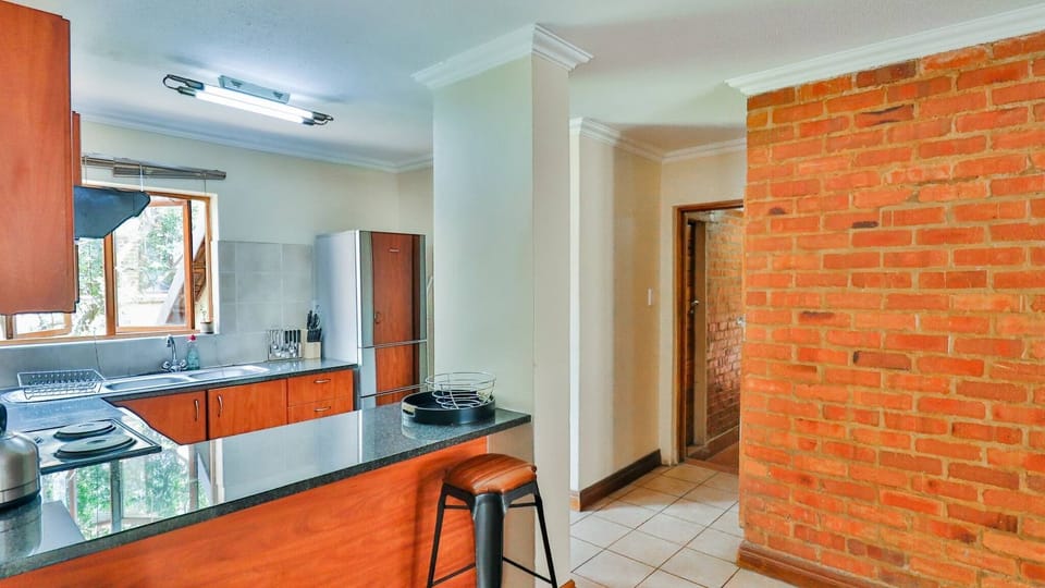 Apartment, 2 Bedrooms, Balcony | Interior