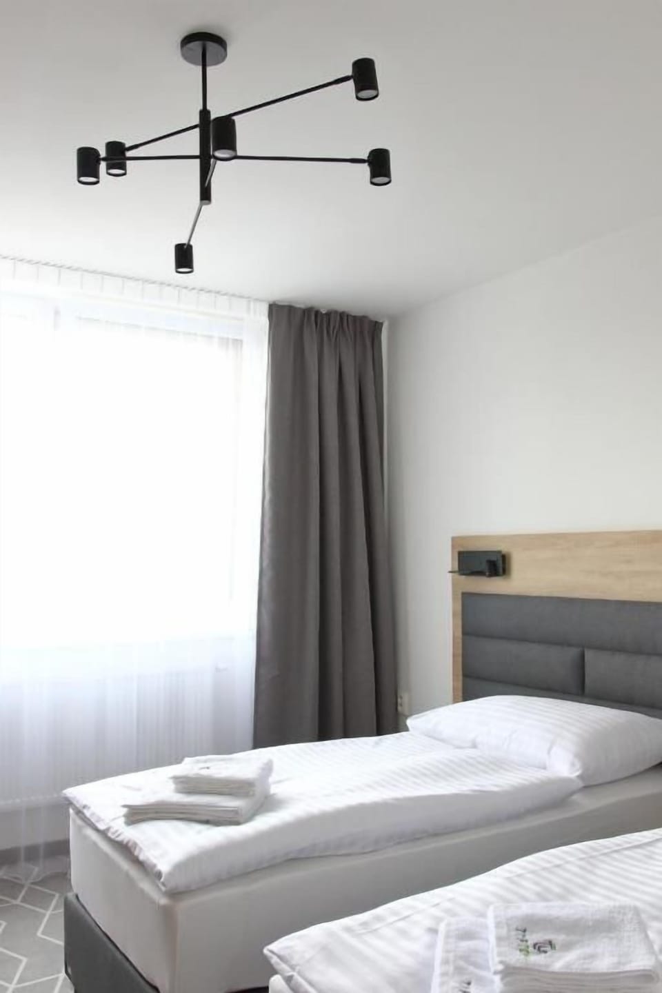Deluxe Double or Twin Room, City View | In-room safe, soundproofing, WiFi (free)