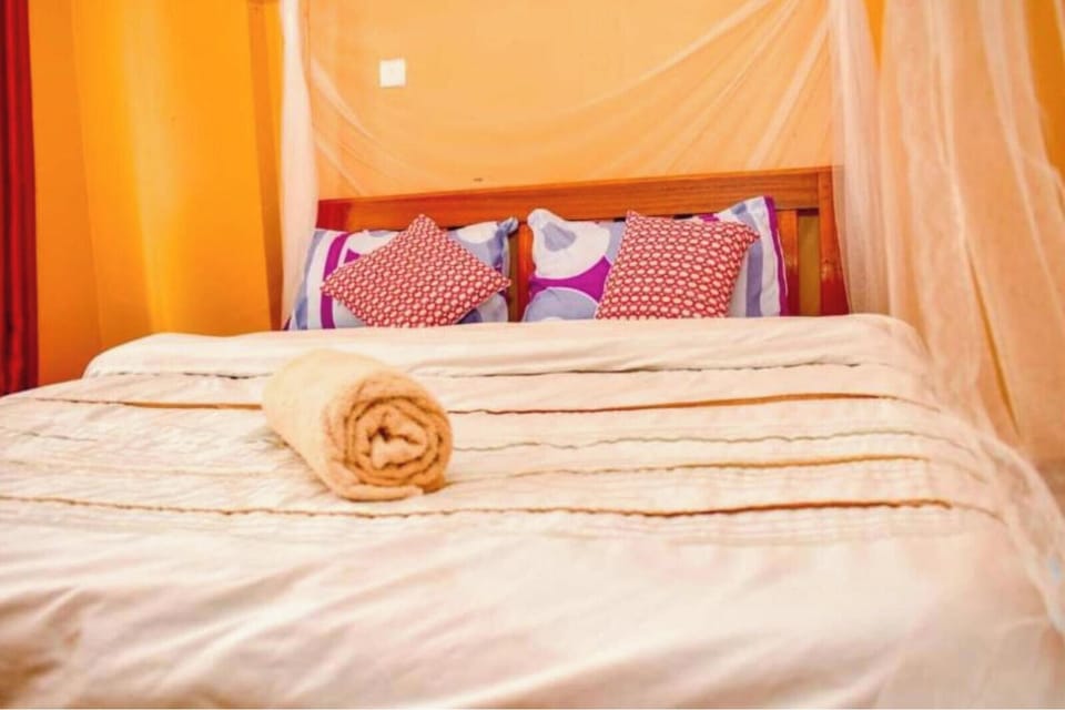 Deluxe Apartment | Iron/ironing board, WiFi (free)