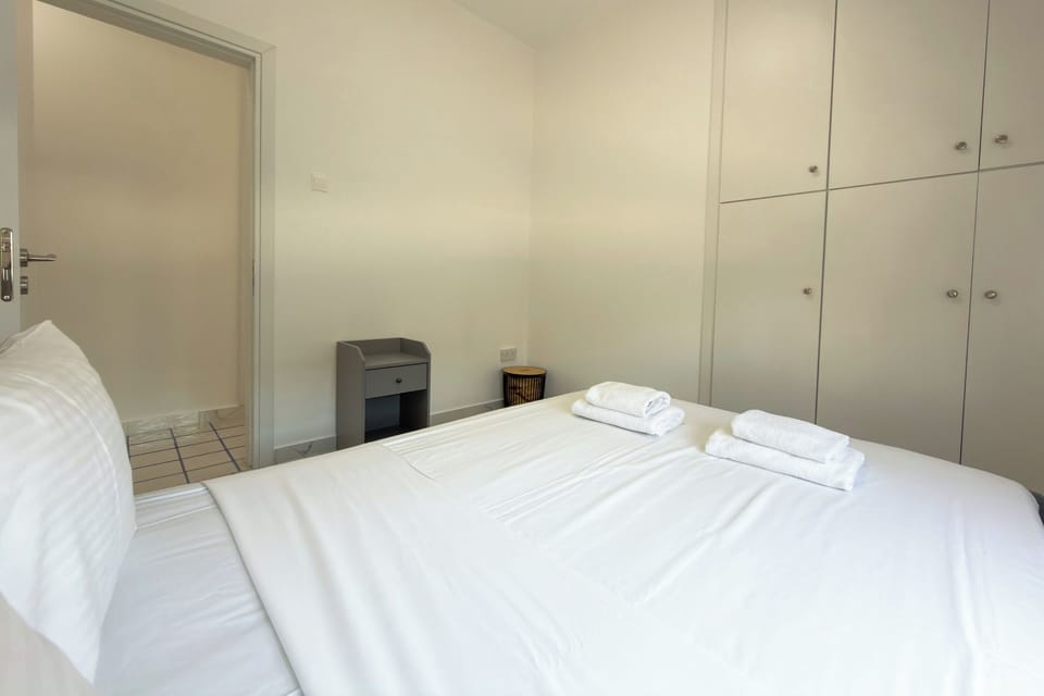 Apartment | Iron/ironing board, WiFi (free)