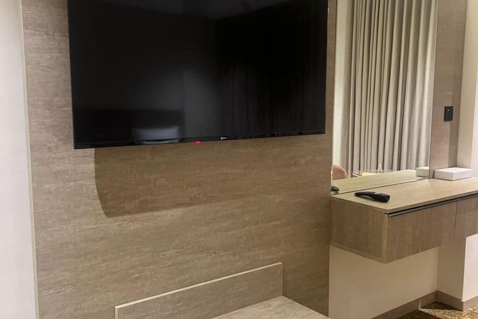 Quadruple Room | Desk, WiFi (free)