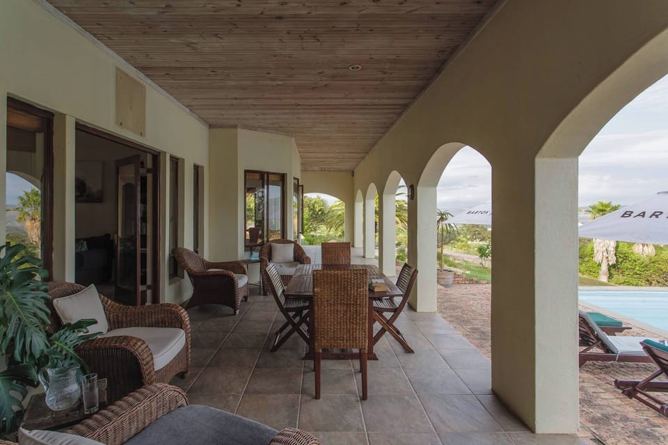 Villa, 3 Bedrooms, Accessible, Smoking | Outdoor dining