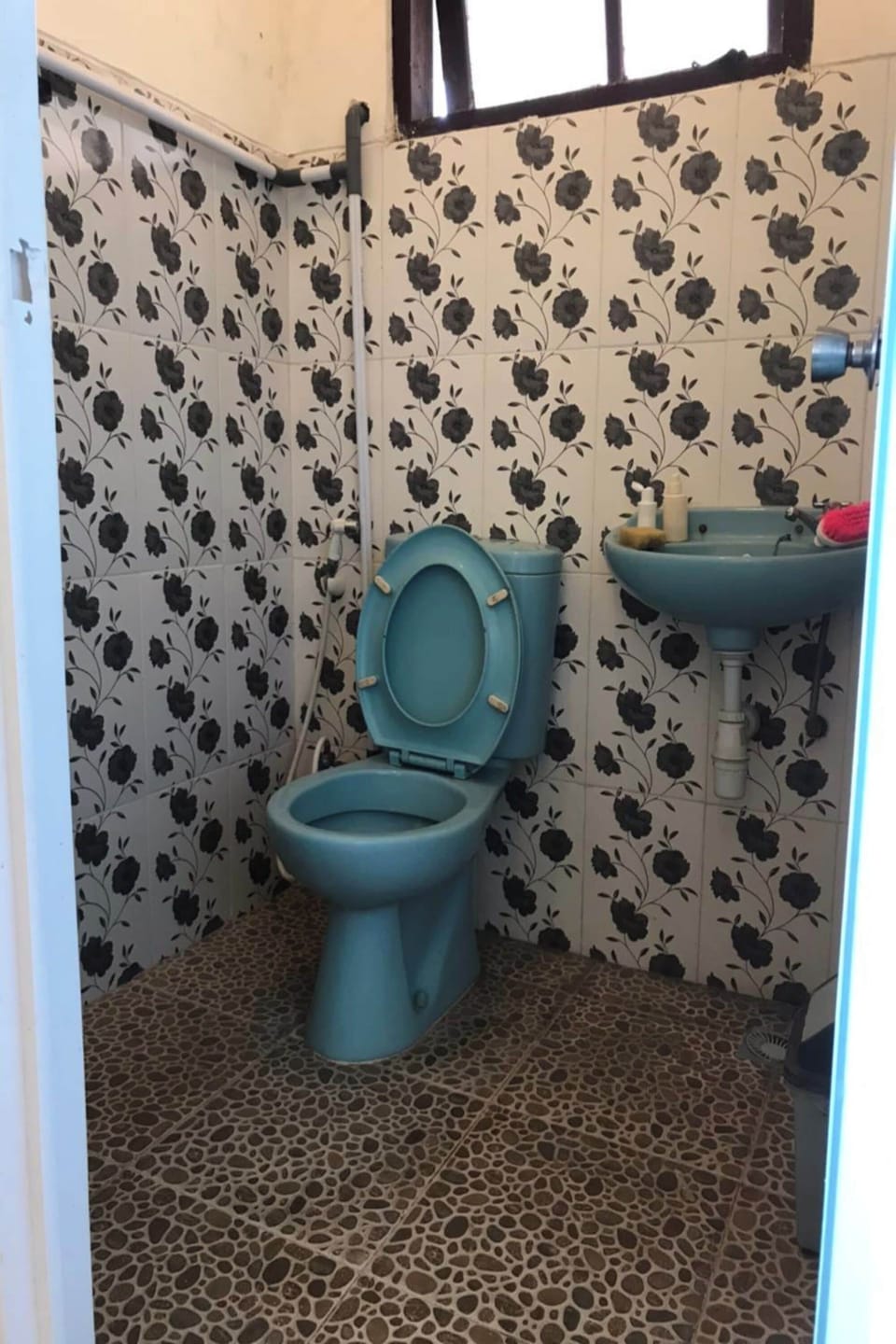 Standard Double Room | Bathroom | Shower