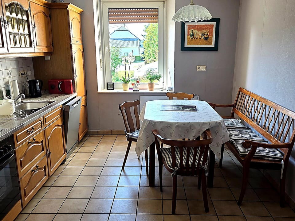 House | Private kitchen | Highchair