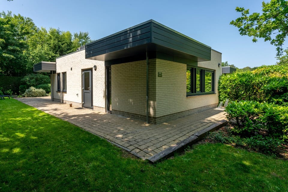 Bungalow | Exterior