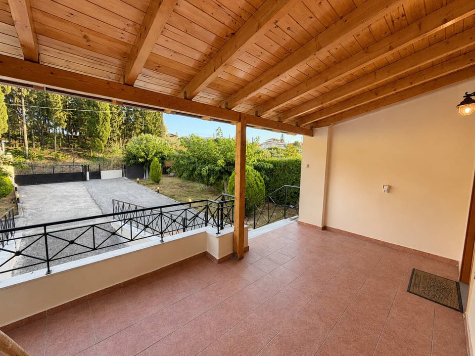 House | 3 bedrooms, high-speed internet