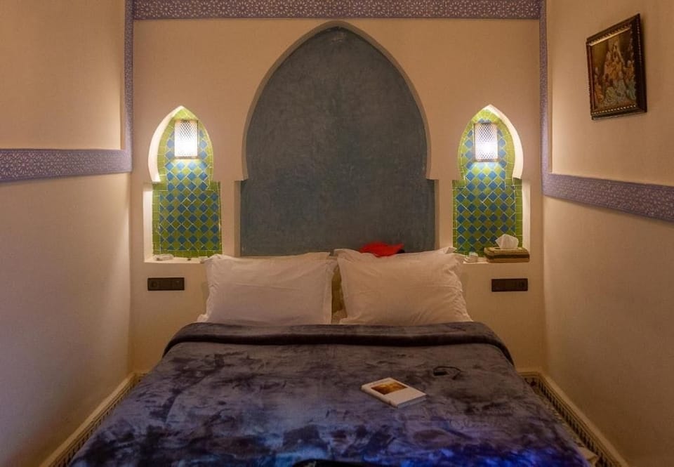 FES | In-room safe, WiFi (free)