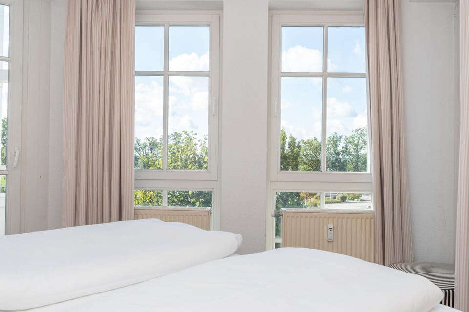 Ferienwohnung in Sellin mit Balkon, Hund Apartment in Sellin