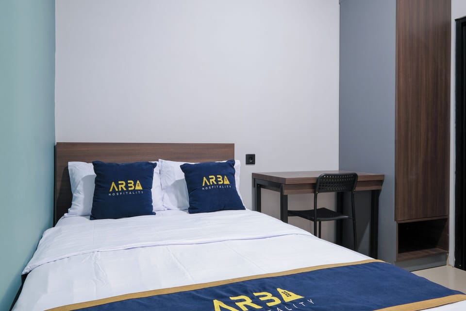 Deluxe Double Room | WiFi (free), bed sheets