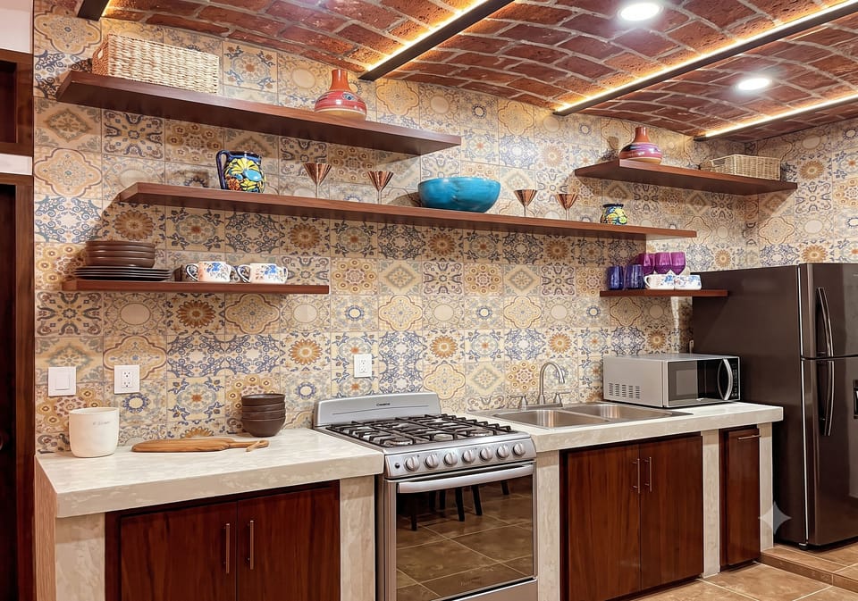 Chalet | Private kitchen | Coffee/tea maker, fridge, microwave, oven