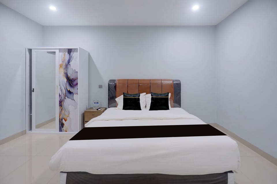 Standard Double Room | Bed sheets