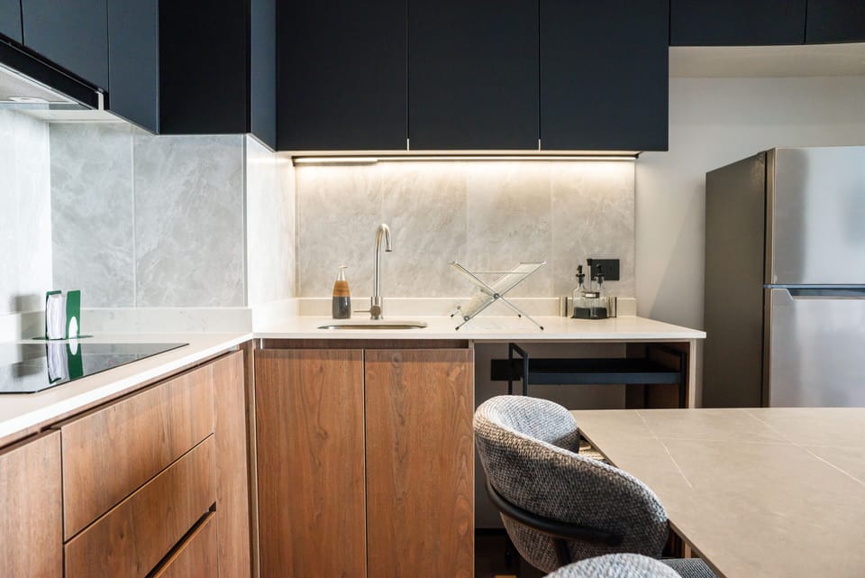 Apartment, 2 Bedrooms | Private kitchen