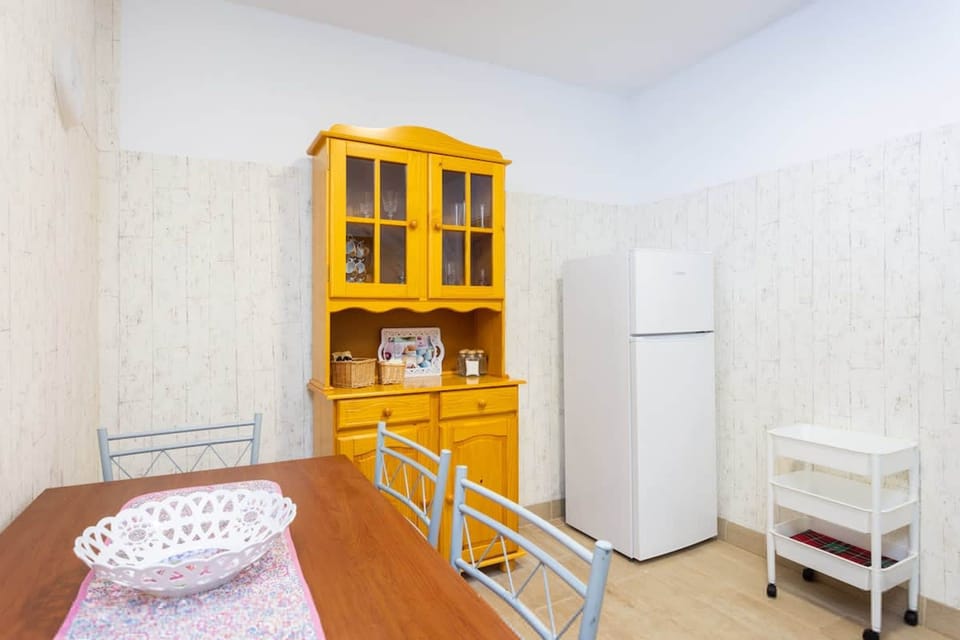 House | 1 bedroom, high-speed internet