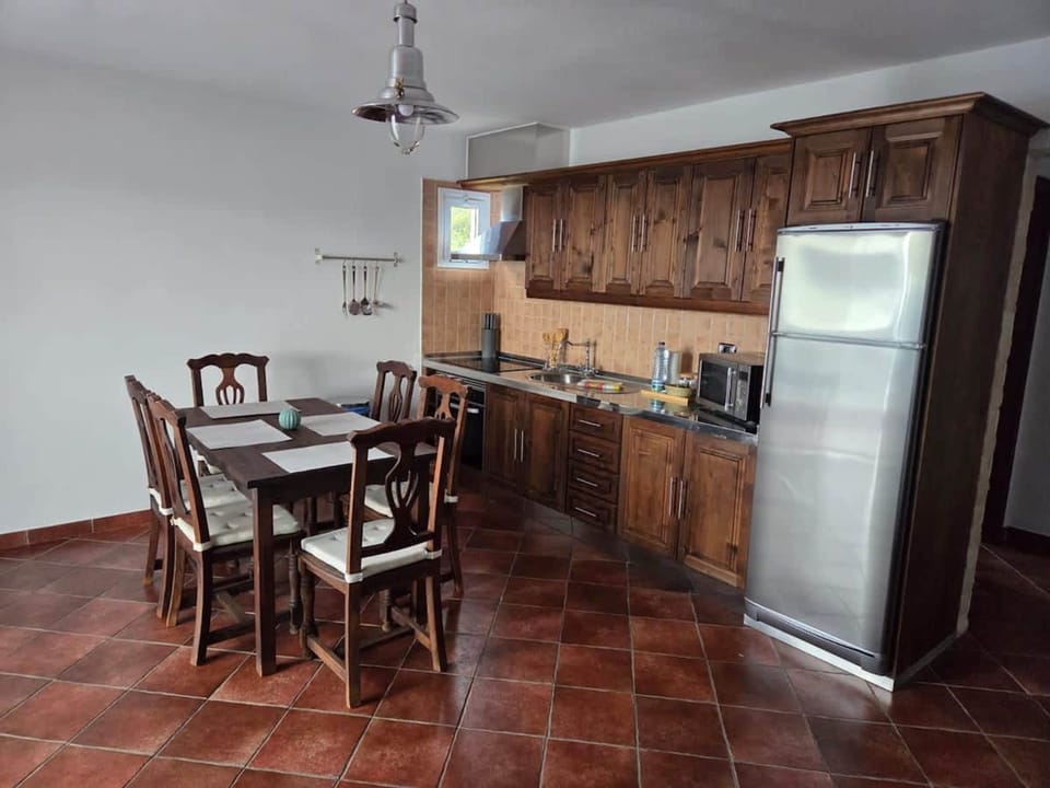 House | 1 bedroom