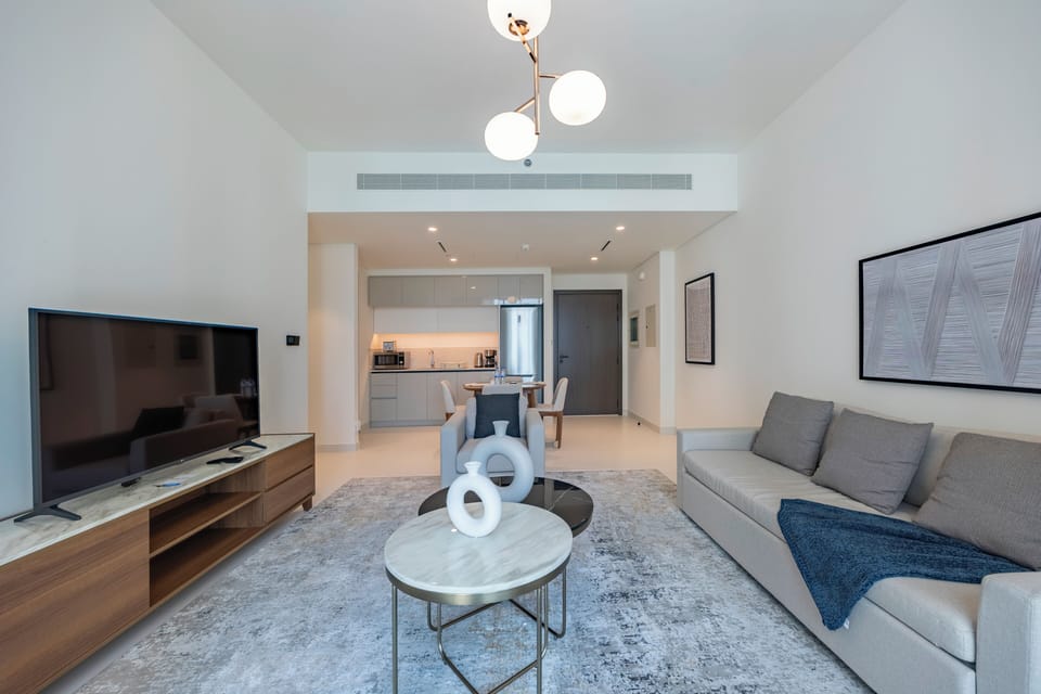 Apartment, Balcony | Living area