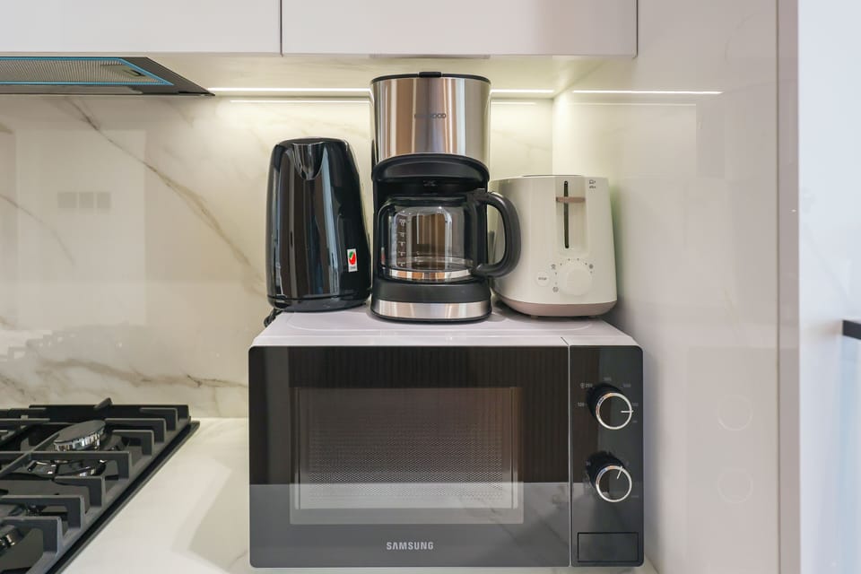 Apartment, City View | Private kitchen