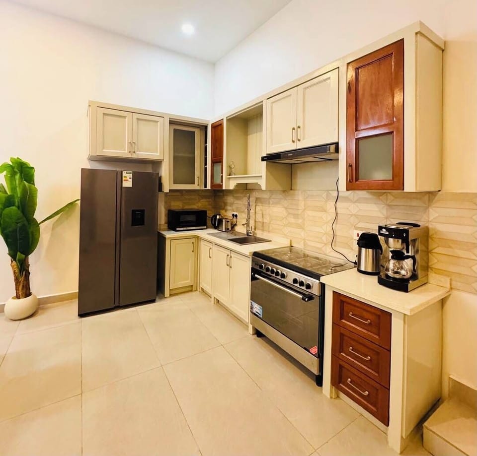 Luxury Villa, Balcony, Ocean View | Private kitchen