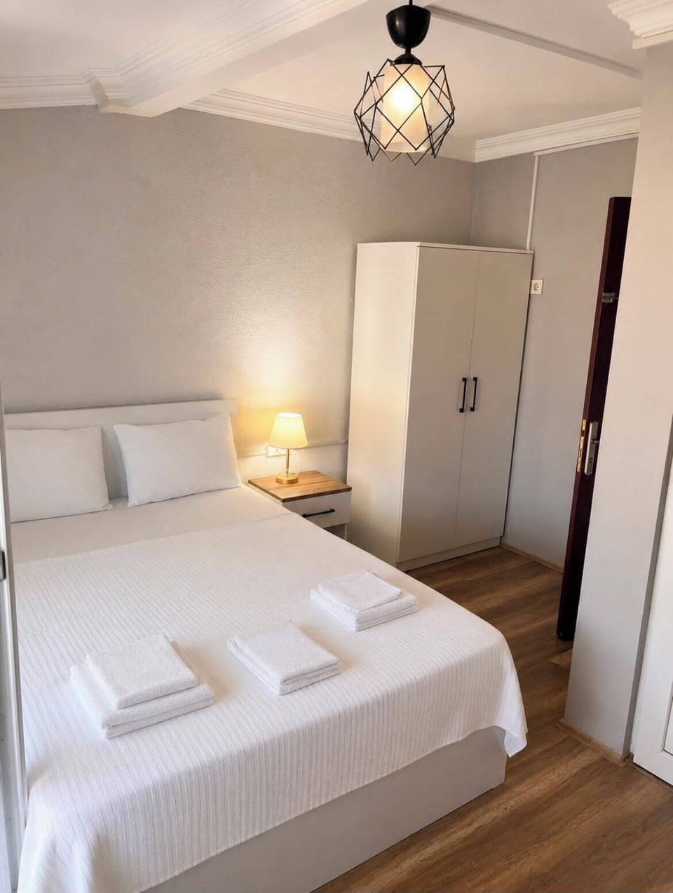 Standard Room | WiFi (free)