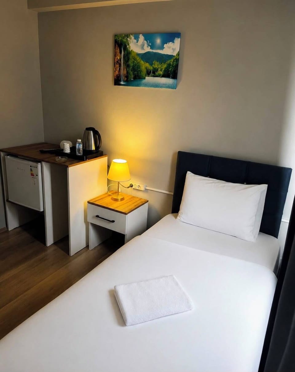 Standard Single Room | WiFi (free)