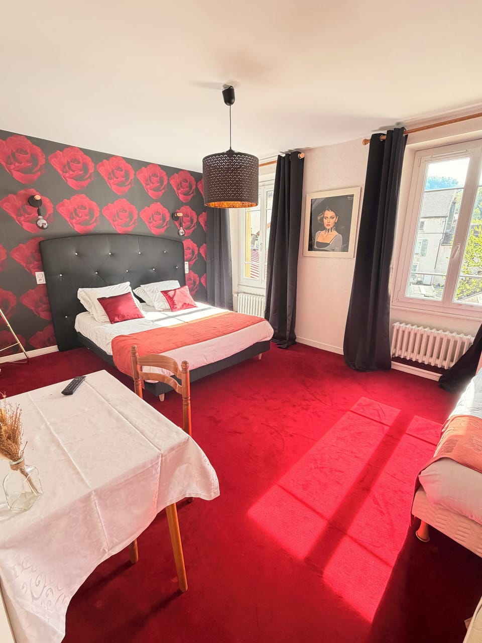 Economy Triple Room | Laptop workspace, WiFi (free)