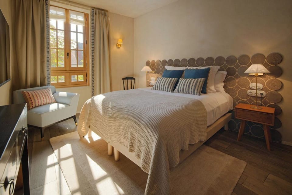 Comfort Double or Twin Room, Non Smoking, Private Bathroom | In-room safe, laptop workspace, iron/ironing board (on request)