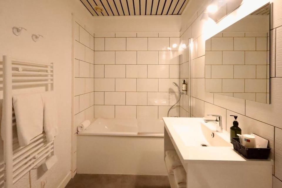 Free toiletries, hair dryer, towels, soap