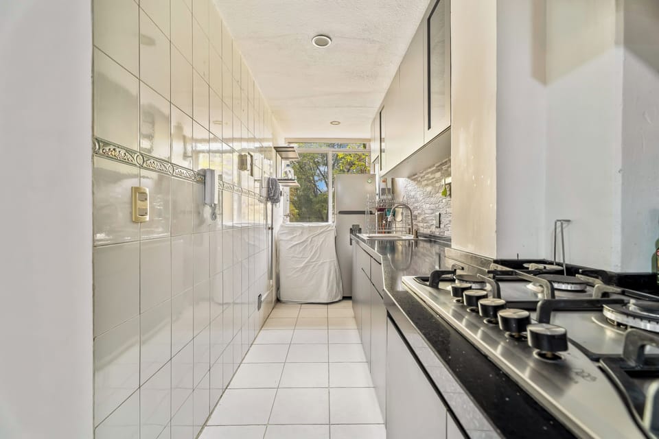Comfort Apartment, Balcony, City View | Private kitchen